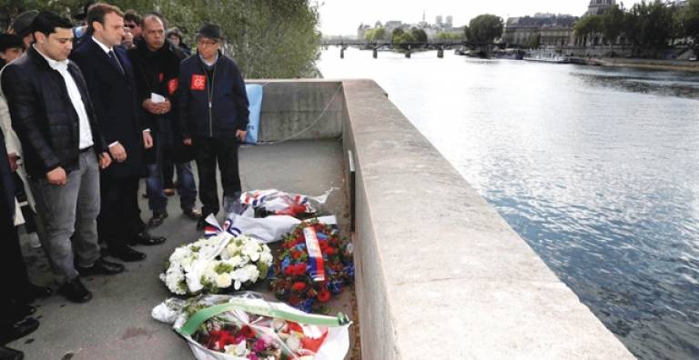 سياسيون فرنسيون يخلدون بباريس ذكرى اغتيال المغربي ابراهيم بوعرام من قبل اليمين المتطرف