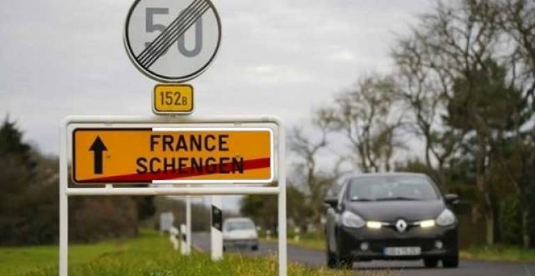 بلجيكا تعيد فرض الرقابة مؤقتا على حدودها مع فرنسا