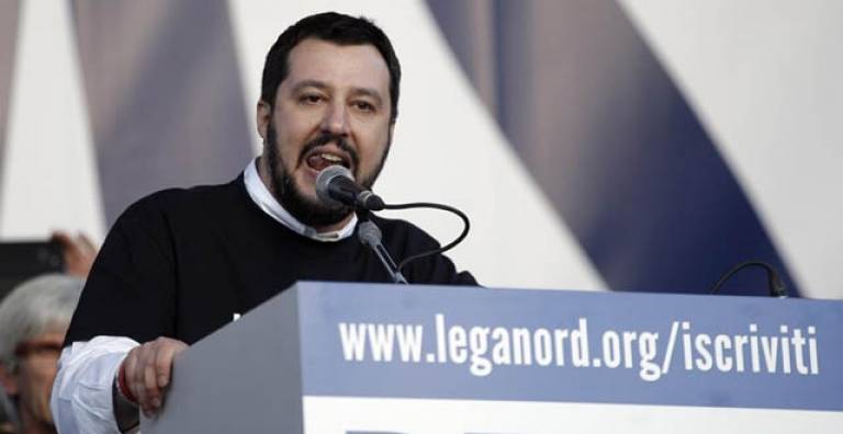 ائتلاف اليمين الإيطالي يتعهد بطرد المهاجرين في وضعية غير قانونية بعد الفوز في الانتخابات