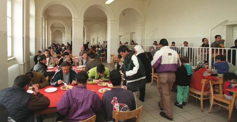 Austria: New initiative invites refugees to stay in people’s spare rooms.